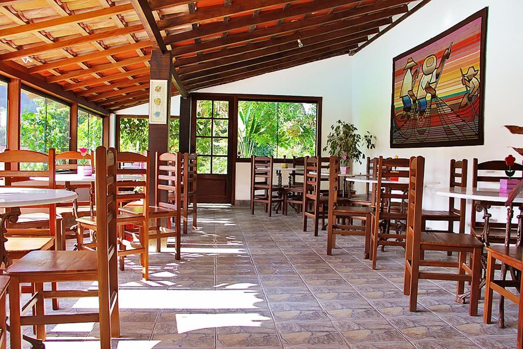 Aconchegos Ile De France Inn Penedo (Rio de Janeiro)