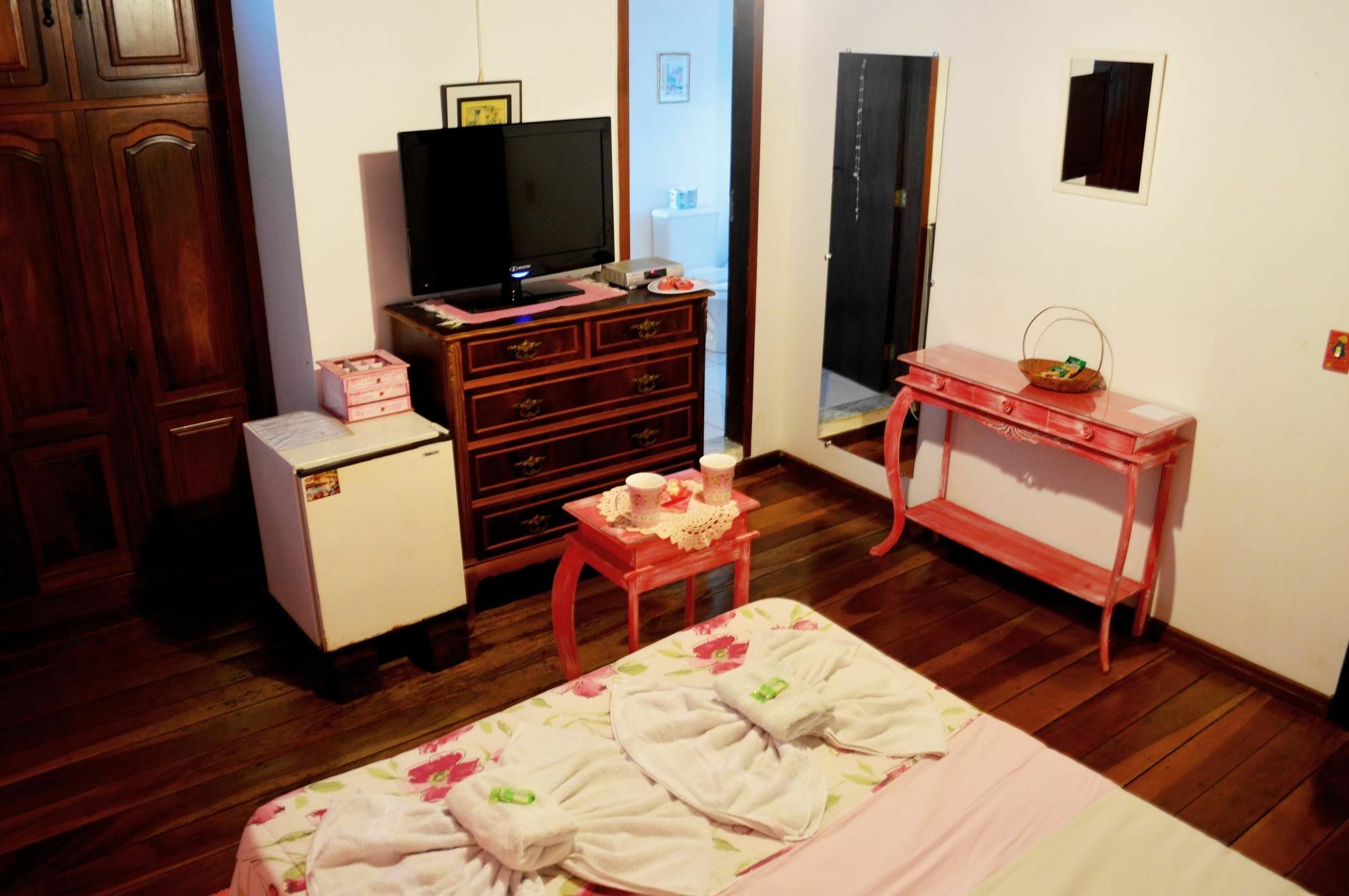 Inn Aconchegos Ile De France Penedo (Rio de Janeiro)